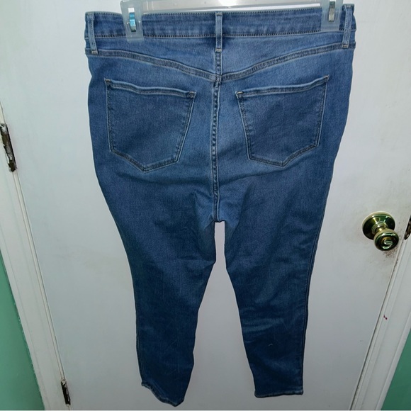 Old Navy Blue Skinny Jeans Modern Fit - Picture 2 of 3